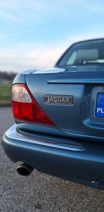 Jaguar XJ cena 27000 przebieg: 140000, rok produkcji 2000 z Płock małe 211